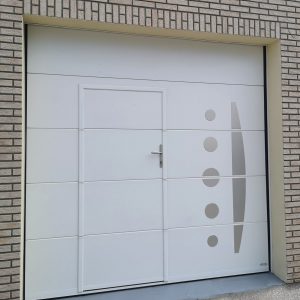 Porte de garage blanche